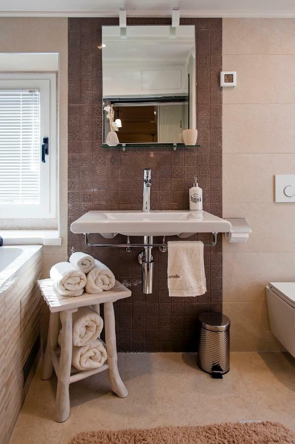 Luxury '936' Apartment *