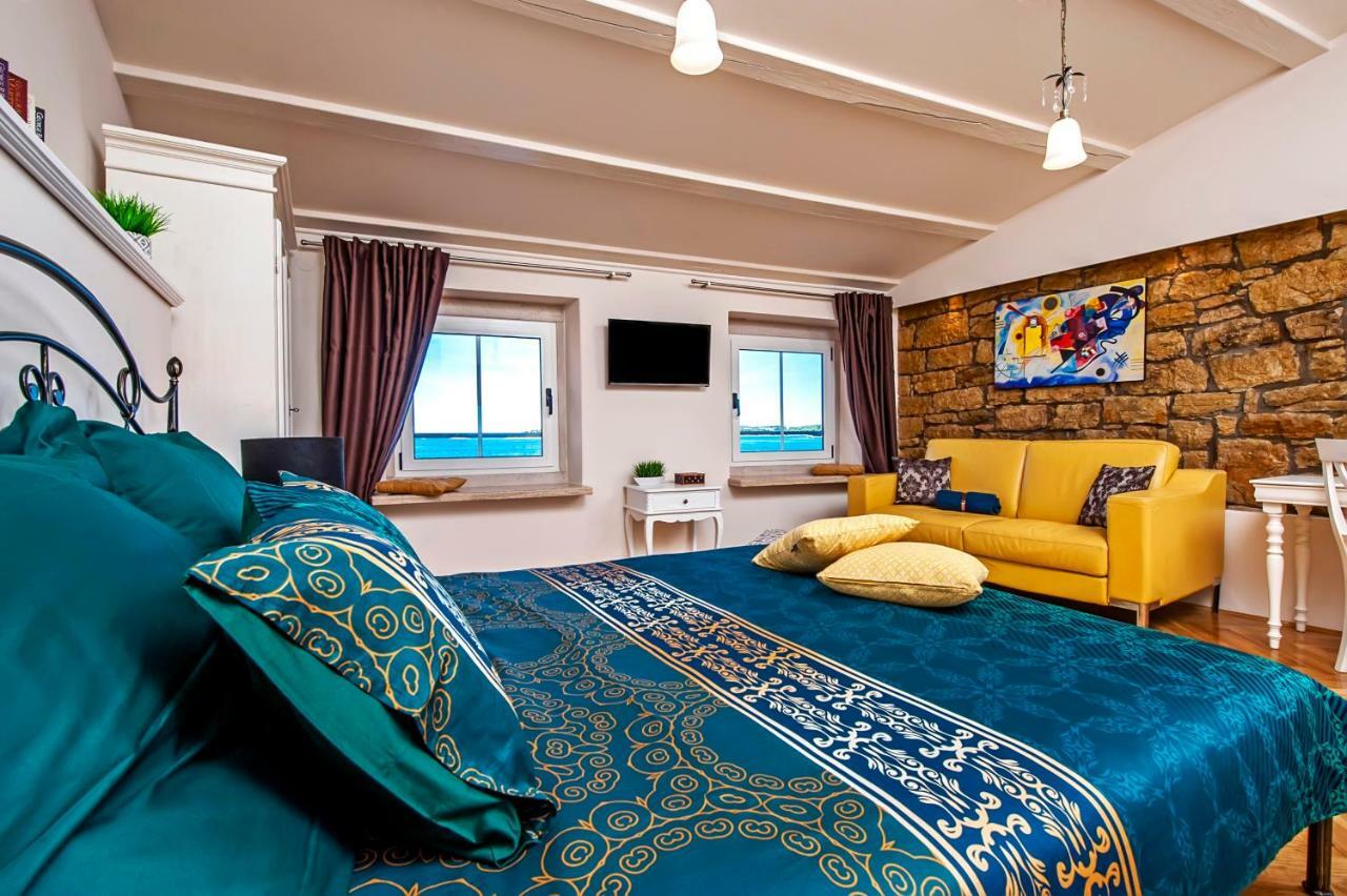 Apartment Luxury '936' *