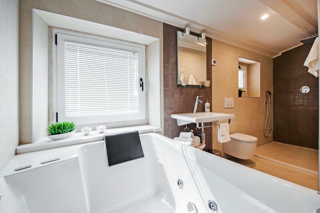 Apartment Luxury '936'